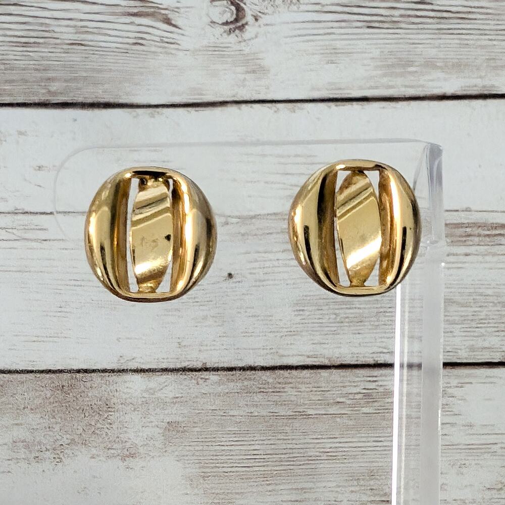 Vintage Screw Back Earrings - Gold Tone Stylish 0.75" - Some Marks